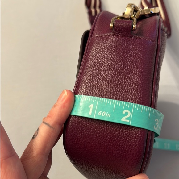 Kate Spade Brown Crossbody Bag with Gold Hardware - Picture 8 of 13